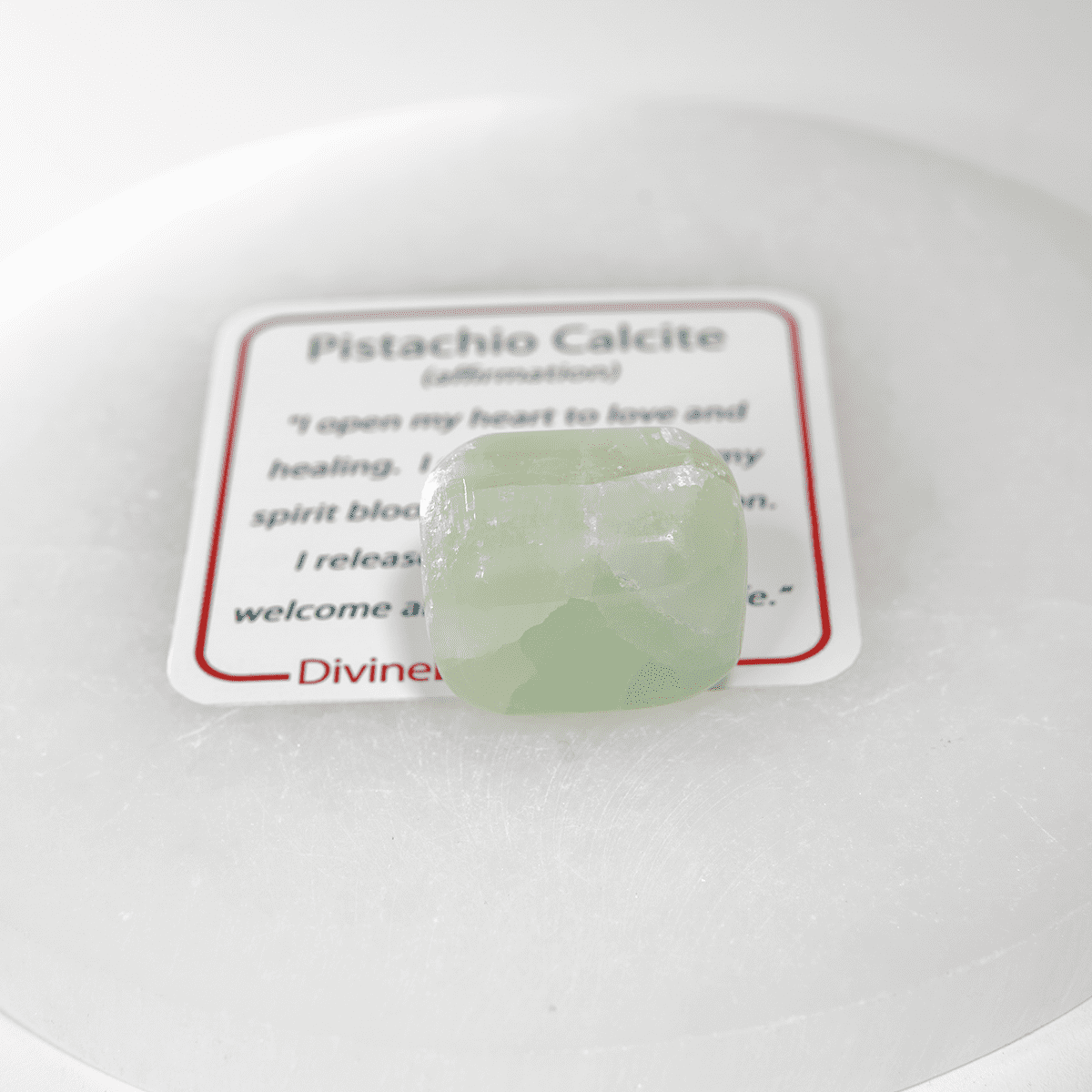 essentials-pistachio-calcite